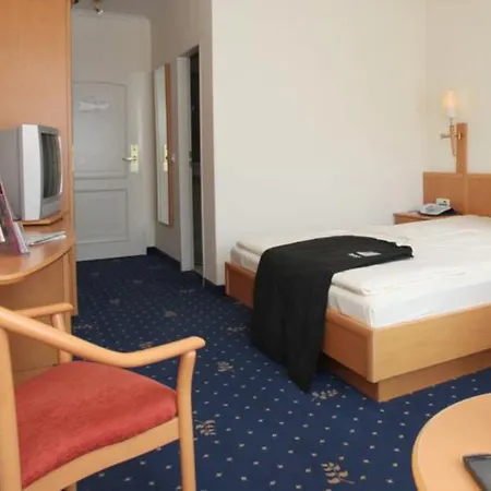 Hotel The Oceans 3*
