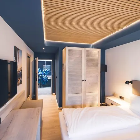 The Oceans Hotel 3*